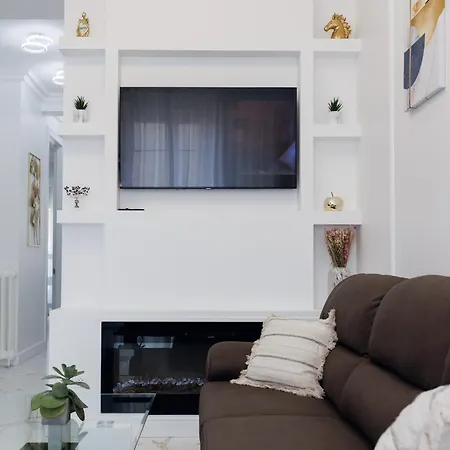 3 Pieces Promenade Daire *