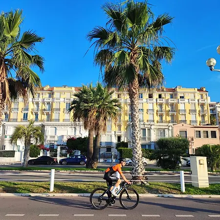 3 Pieces Promenade Daire